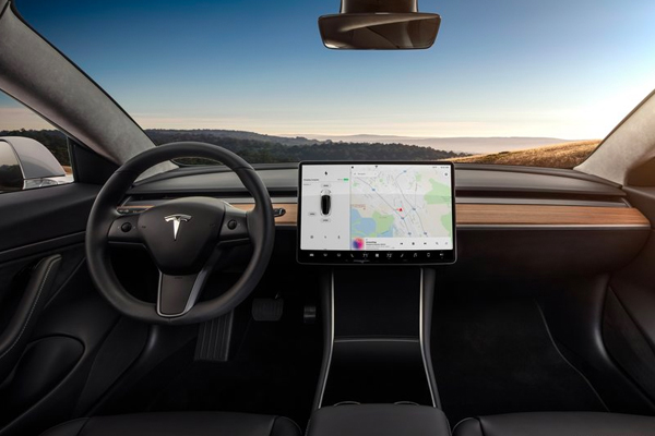 Tesla Model 3 5